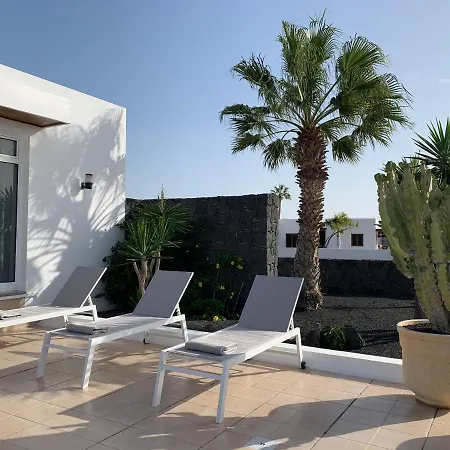 Dois Mares ヴィラ プエルト・カレロ