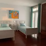 Dois Mares Villa *
