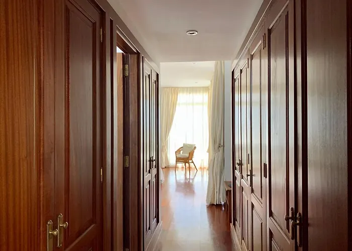 Dois Mares * Puerto Calero