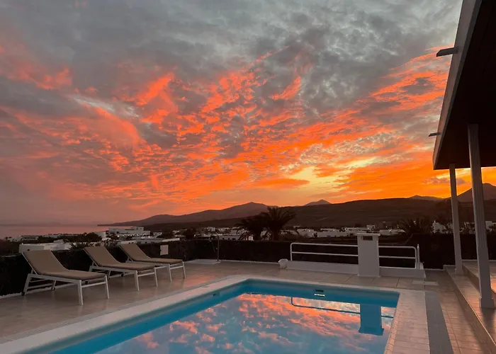 Dois Mares * Puerto Calero